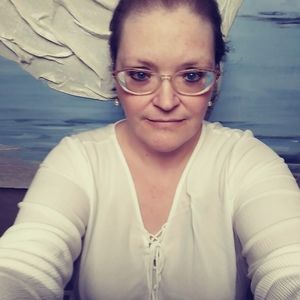 Meet your Posher, Glenda